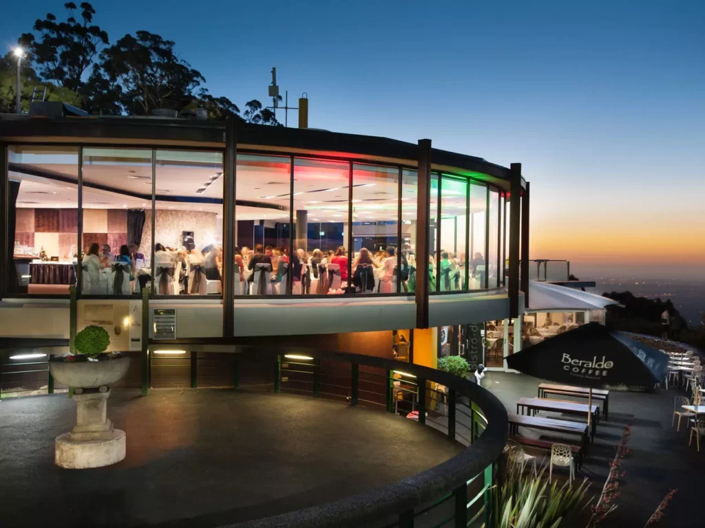skyhigh-mount-dandenong-and-scenic-lookout